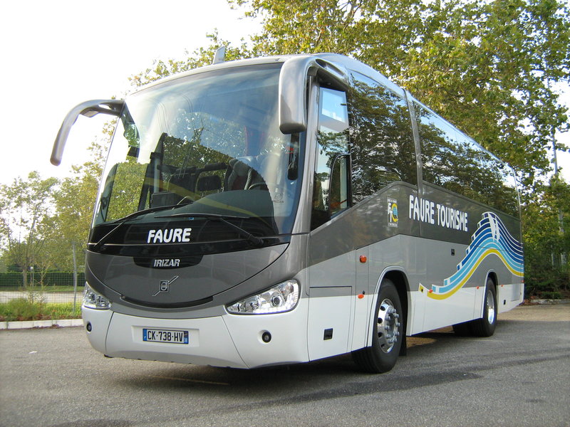 2015-bus-faure
